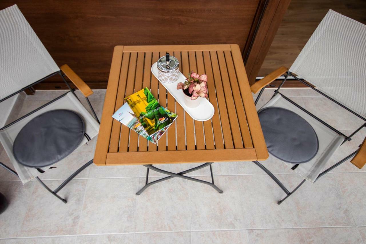 Hendrix Bridge Apartment 2 Zagreb Bagian luar foto